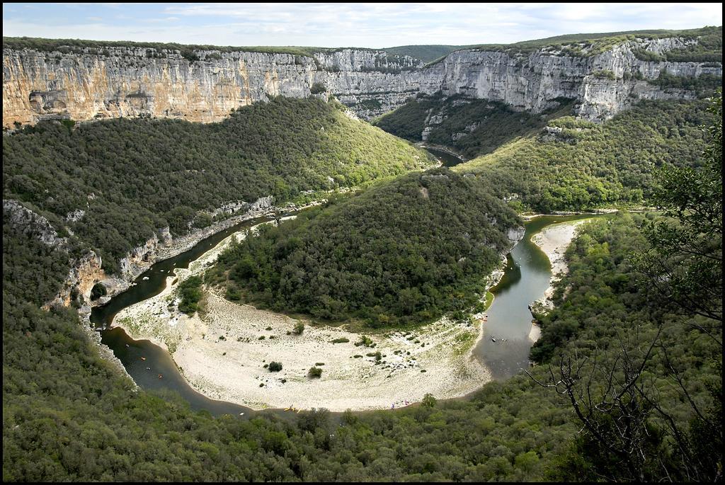 Du Reve O Naturel - Maison De Vacances Entre Gorges De L'Ardeche Et Gard Saint-Julien-de-Peyrolas Luaran gambar